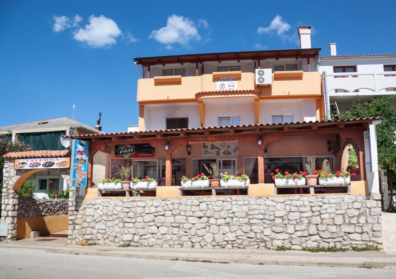 Bed And Breakfast Taverna Miskovic Pag Town Exterior foto